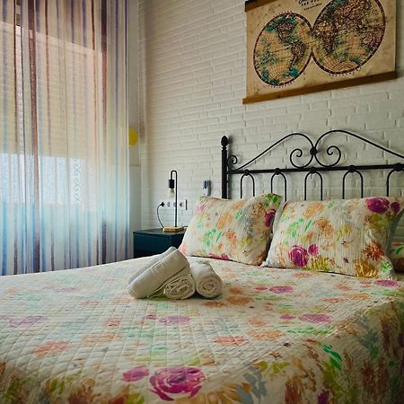Hostal El Faro Chipiona Extérieur photo