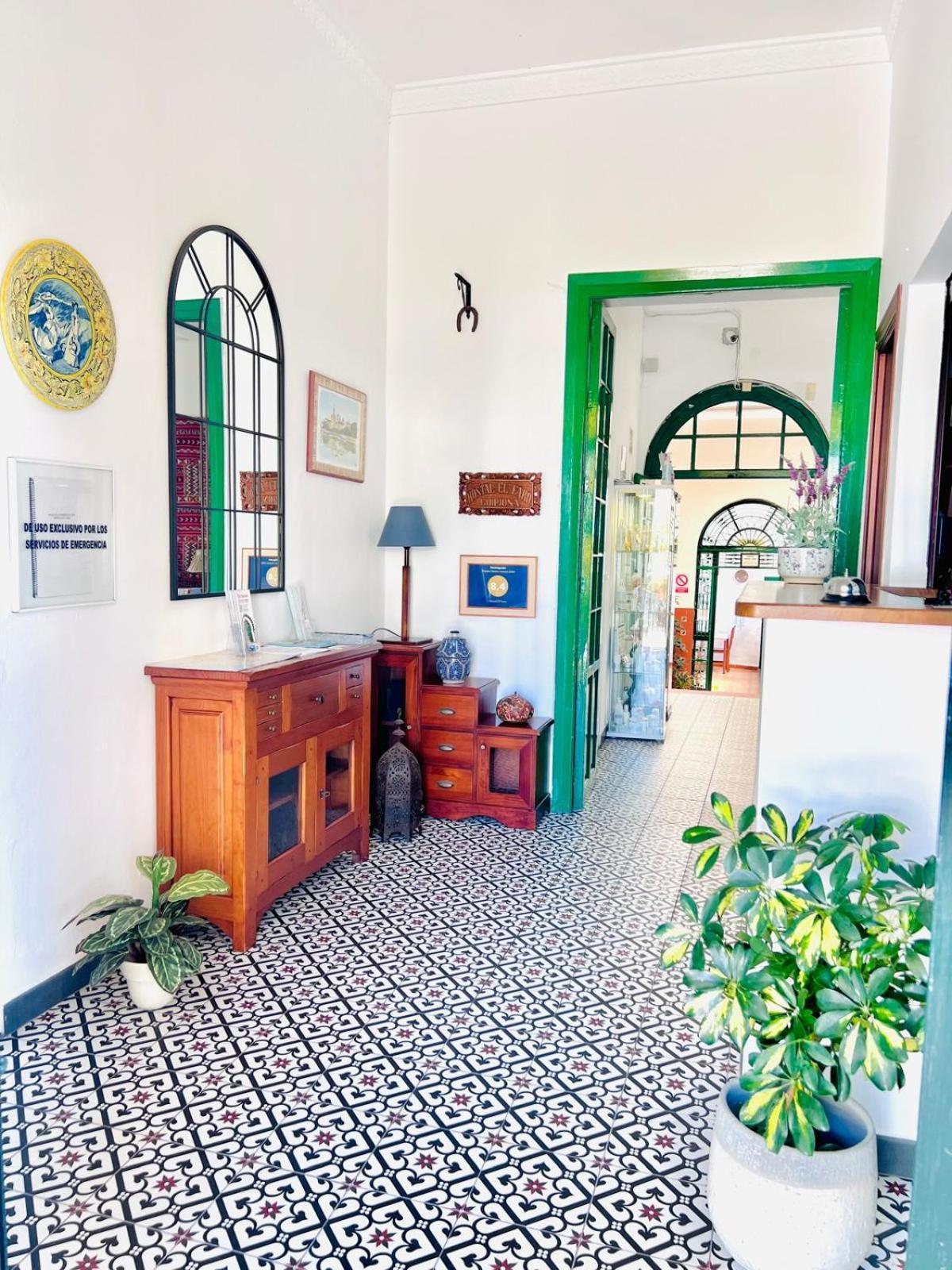 Hostal El Faro Chipiona Extérieur photo
