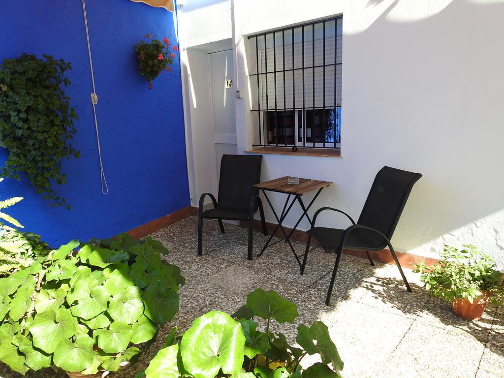 Hostal El Faro Chipiona Extérieur photo