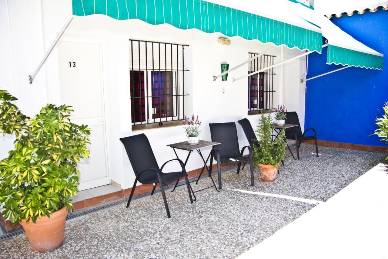 Hostal El Faro Chipiona Extérieur photo
